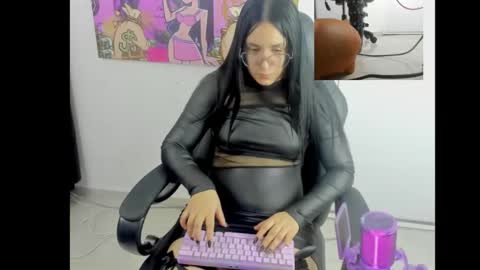 Snapshot of queen_findom1 chatting on 02.03.26 queen_findom1 online show from 02.03.26