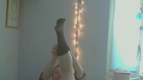 Snapshot of queen_jane8 chatting on 02.13.25 queen_jane8 online show from 02.13.25