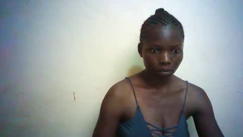 Snapshot of queen_joan chatting on 02.13.25 queen_joan online show from 02.13.25