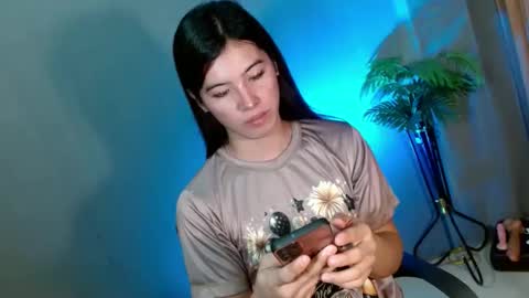 Kendal  online here from 6am-3pm philippine time online show from 02.18.25