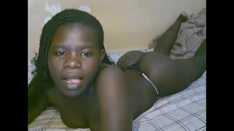 Snapshot of queen_latasha chatting on 02.25.26 queen_latasha online show from 02.25.26