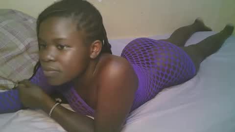 Snapshot of queen_latasha chatting on 05.22.26 queen_latasha online show from 05.22.26