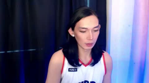 Queen Lucifer online show from 11.22.25