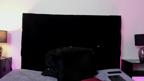 Snapshot of queen_misy chatting on 05.08.26 queen_misy online show from 05.08.26