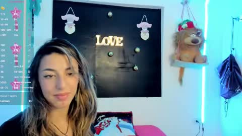 Snapshot of queen_natttyy chatting on 12.04.24 queen_natttyy online show from 12.04.24