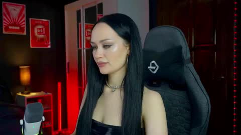 Snapshot of queenaliss chatting on 02.27.26 Your world and the universe Aliss online show from 02.27.26