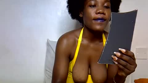Snapshot of queenbest chatting on 06.07.26 Cindy Melahnin online show from 06.07.26