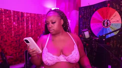 Queen Cherise Roze online show from 05.04.26