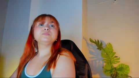 Snapshot of queengrett chatting on 05.13.26 Queen online show from 05.13.26