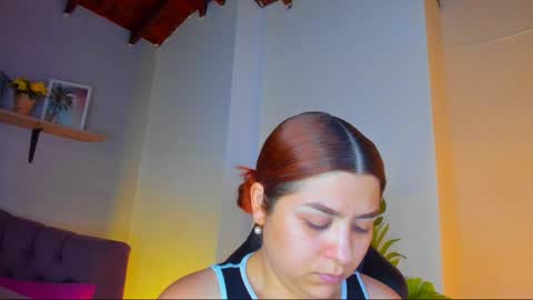 Snapshot of queengrett chatting on 05.24.26 Queen online show from 05.24.26