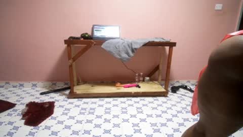 Nina online show from 02.24.25