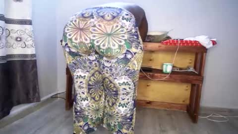 Nina online show from 09.24.25