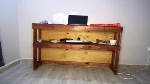 Nina online show from 10.13.25