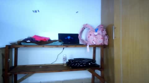 Nina online show from 02.08.26