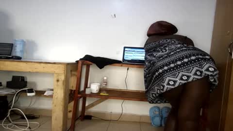 Nina online show from 02.13.26