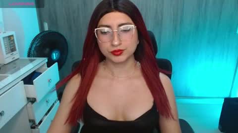 Snapshot of queenlilith_paradise chatting on 07.20.26 Queenlilith online show from 07.20.26