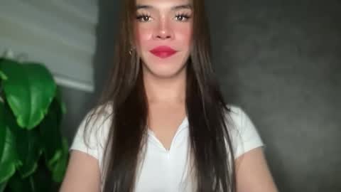 Snapshot of queenn_xxx chatting on 02.20.26 QUEEN online show from 02.20.26