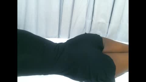 Snapshot of queenninaa chatting on 02.19.26 queenninaa online show from 02.19.26