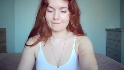 Snapshot of queenofmodels chatting on 03.11.25 QueenOfModels online show from 03.11.25