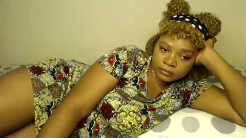 Snapshot of queenofsouls chatting on 09.25.25 . online show from 09.25.25