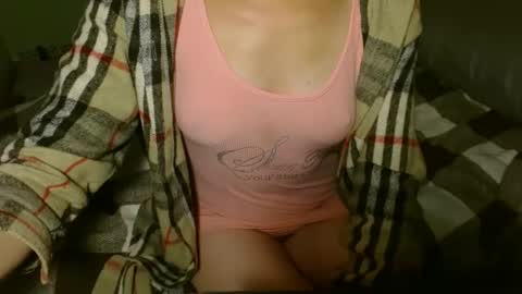 queenoftenderness online show from 09.29.25