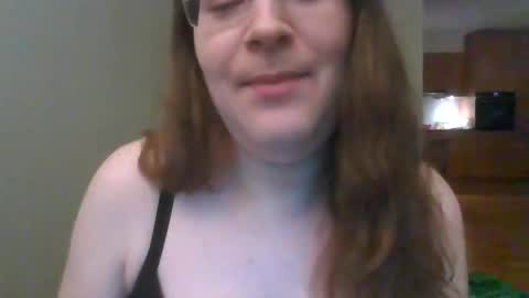 queenofthenights online show from 04.13.26