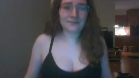 Snapshot of queenofthenights chatting on 06.20.26 queenofthenights online show from 06.20.26