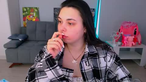 Snapshot of queenofthesense chatting on 02.04.26 Patricia online show from 02.04.26