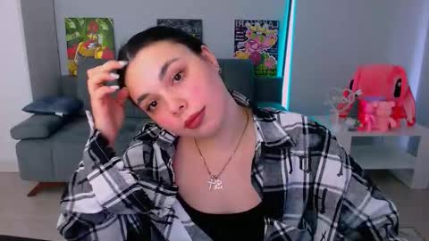 Snapshot of queenofthesense chatting on 02.07.26 Patricia online show from 02.07.26