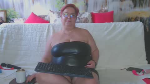 QueenPammy online show from 01.30.25