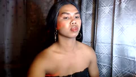 Snapshot of queenpinayebony_xx chatting on 07.19.26 queenpinayebony_xx online show from 07.19.26