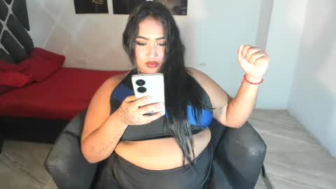 Snapshot of queensquirt27 chatting on 07.24.26 queensquirt27 online show from 07.24.26