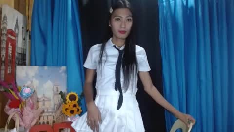 queensteffi online show from 12.12.24
