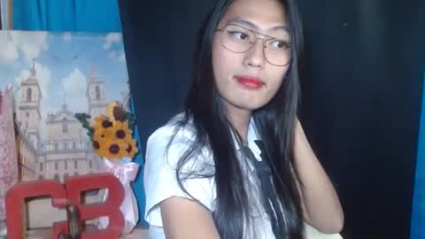 queensteffi online show from 02.04.25