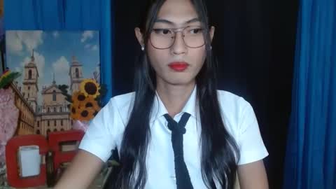 queensteffi online show from 02.06.25