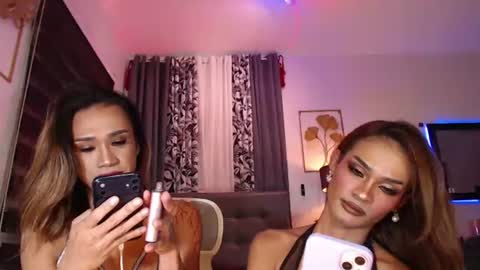 Snapshot of queenvalentinats chatting on 07.28.26 ValentinaMoone online show from 07.28.26