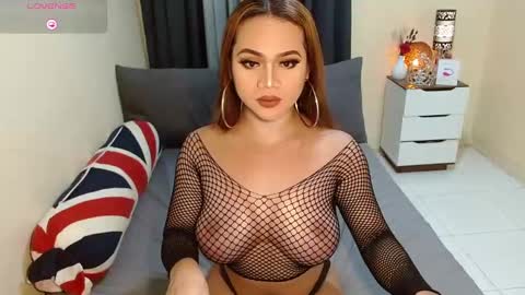 Snapshot of queenversa69 chatting on 12.08.24 DANA online show from 12.08.24