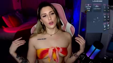 Snapshot of queenx_lexy chatting on 12.29.24 queenx_lexy online show from 12.29.24