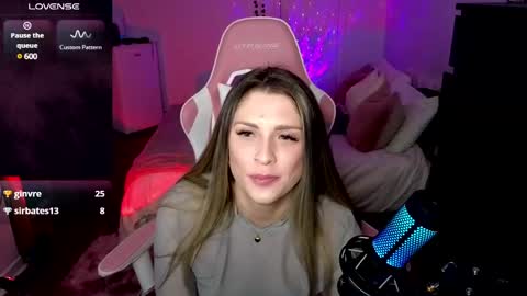 Snapshot of queenx_lexy chatting on 01.23.25 queenx_lexy online show from 01.23.25