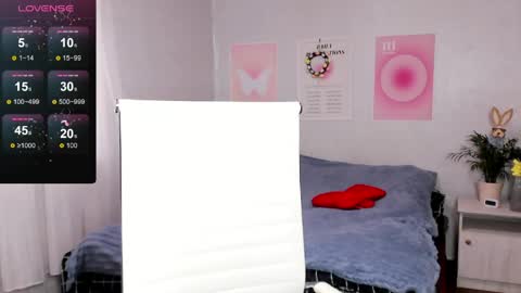 Anna online show from 03.30.26