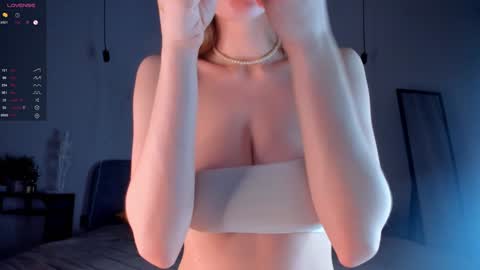 Teri  My favorite vibes 77 101 222 666 online show from 02.04.25