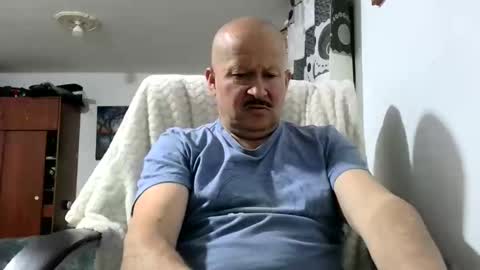 Snapshot of querubinrebelde chatting on 04.28.26 Don Ramon online show from 04.28.26