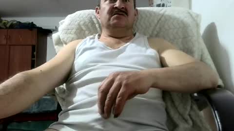 Snapshot of querubinrebelde chatting on 06.18.26 Don Ramon online show from 06.18.26