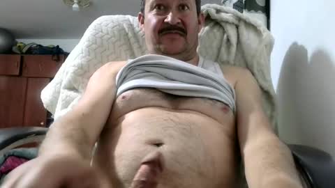 Snapshot of querubinrebelde chatting on 06.20.26 Don Ramon online show from 06.20.26