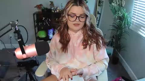 Snapshot of quervoqueen1 chatting on 05.10.26 Bri online show from 05.10.26