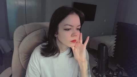 quietluxury online show from 04.12.26