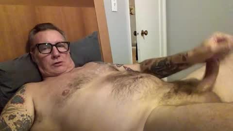 Snapshot of quietmature chatting on 02.12.26 quietmature online show from 02.12.26