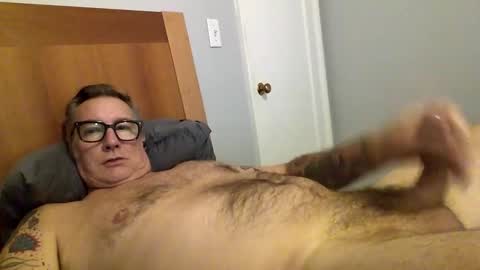 Snapshot of quietmature chatting on 02.25.26 quietmature online show from 02.25.26