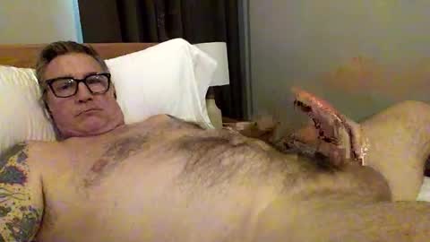 quietmature online show from 04.08.26