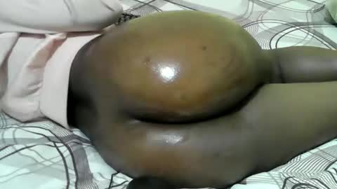 Snapshot of quincy_joy11 chatting on 12.02.25 quincy joy11 online show from 12.02.25